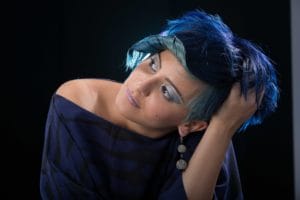 Blaue Haare als Trend 2020